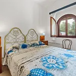 Viola Villa *